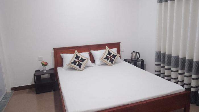 King Elephant, Homestay Pinnawala