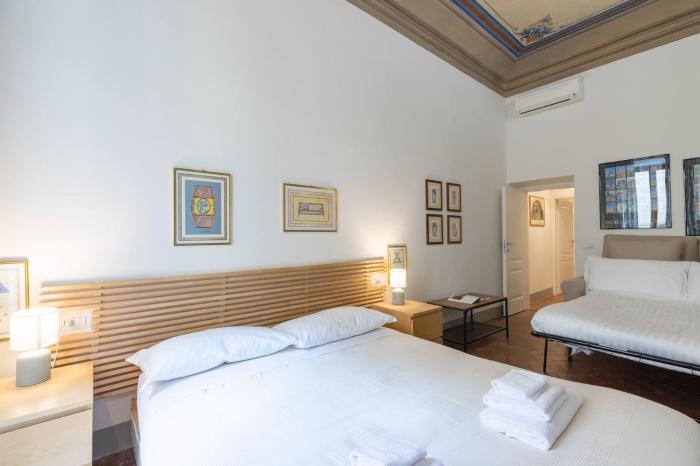 Pitti Family Apartment in Central Florence