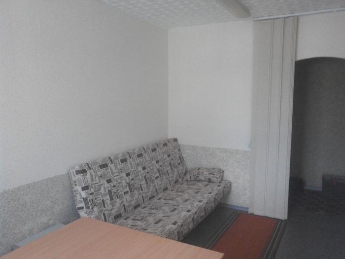 Окрема кімната без підселення в трикімнатній квартирі біля метро Оболонь