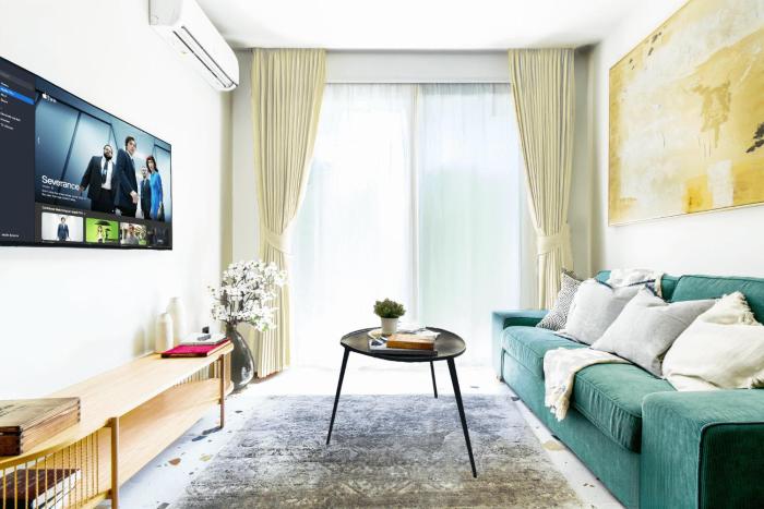 Duplex - Main Street Area - AC - Netflix - Desk