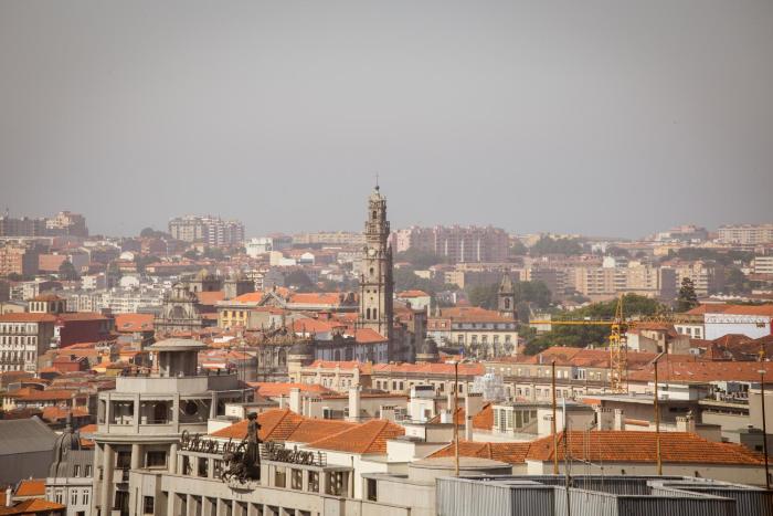 Happy Downtown Apartments by PCH