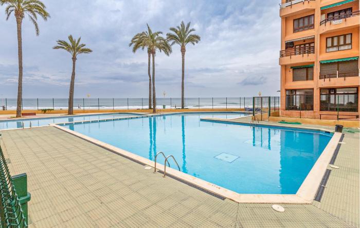Beautiful Apartment In La Manga