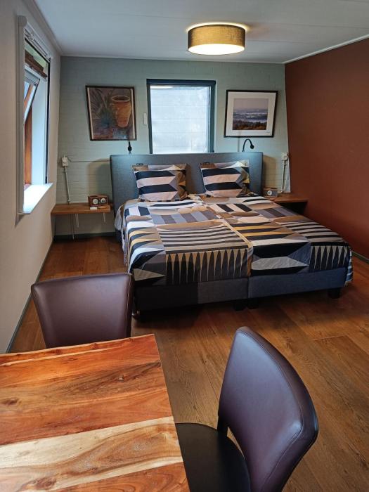 KNUS tiny gardenhouse