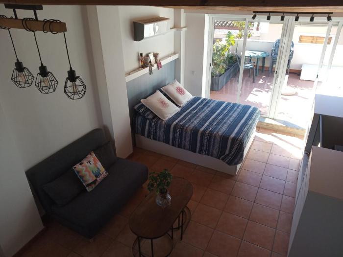 Atico encantador con terraza al centro de Reus