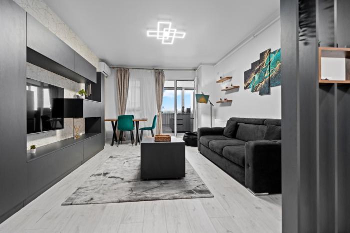 Minimalist Green & Grey Flat