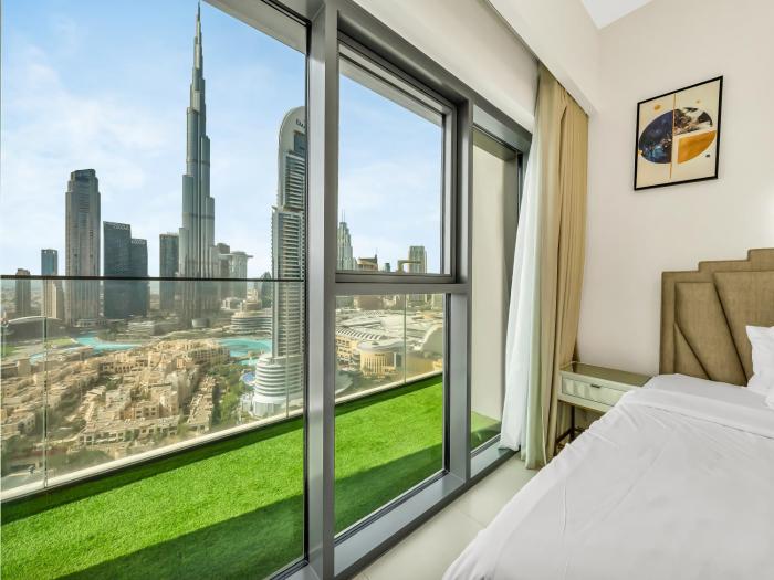Burj Royale 2BR Full Burj Khalifa & Fountain view