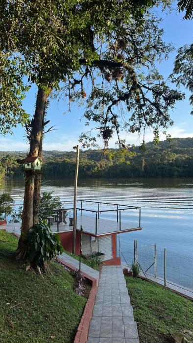 Casa Tangerina - Lago Pinhal