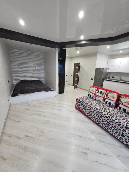 вулиця Дмитра Іващенка Апартаменти