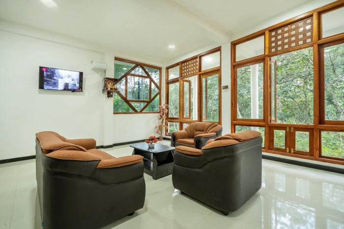 Diyaluma NAS Villa
