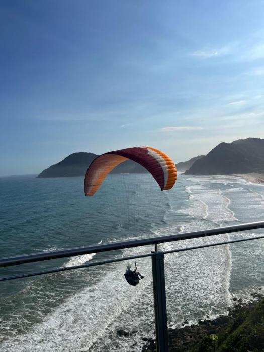 Loft 705 Pitangueiras Guarujá