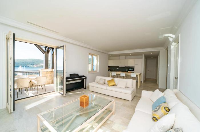 Family Villa With Three Bedrooms and Swimming Pool