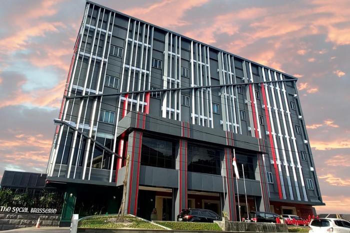 New Hollywood Pekanbaru Hotel