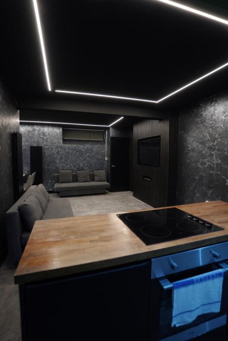 Nero Suite Sleeps Fourteen