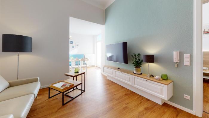 Hiltje in der Villa Neptun