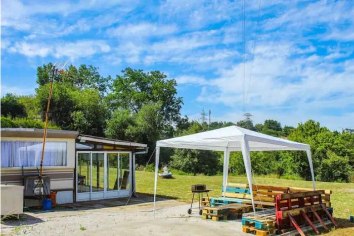 Bungalow modulo con jardin