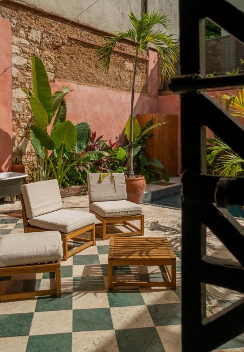 Casa Grullon, an Oasis in the Colonial Zone