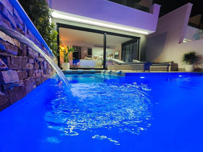 Villa Murcia - Private heated pool & jacuzzi