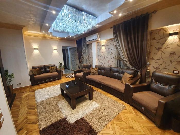 Furnished apartment with the finest location of the engineers