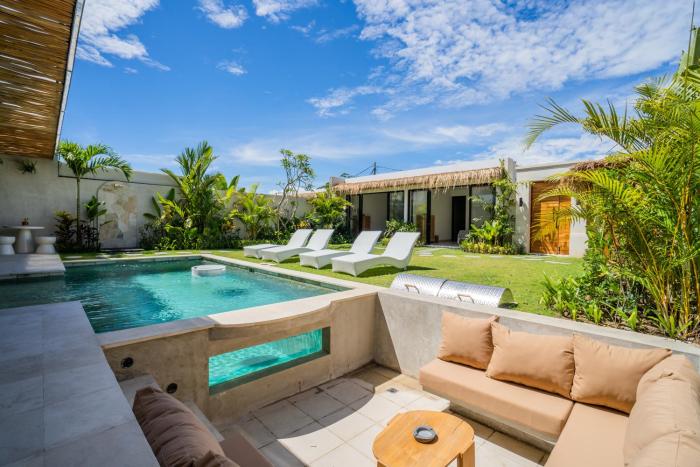 Tropicool Villa - Brand New 5BR Villa near Canggu