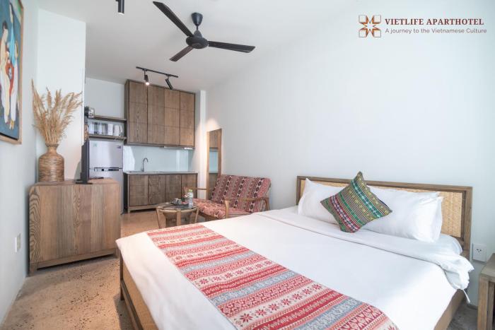Việt Life Hotel & Apartment