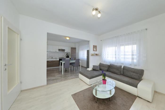 Apartment Mirela