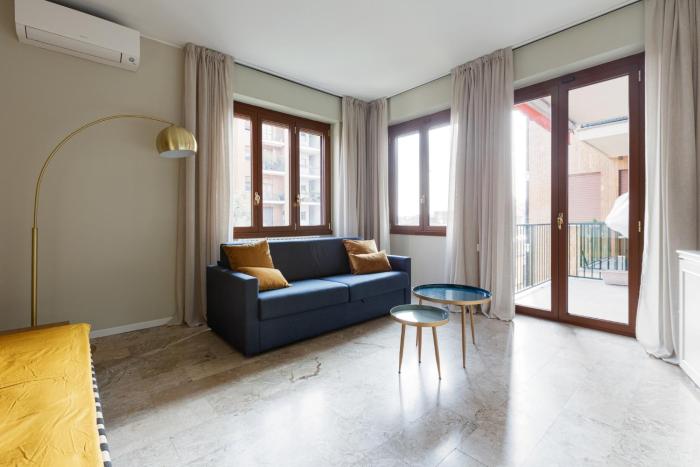 NABA Elegant & Spacious Apt with 3 Balconies