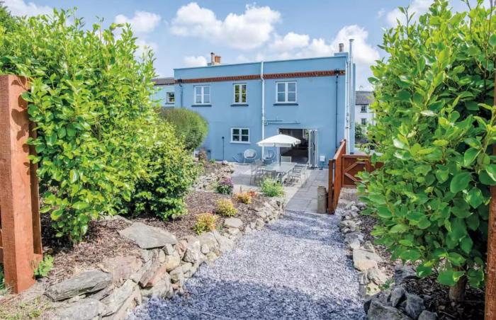 Angle Adventures - sleeps 8