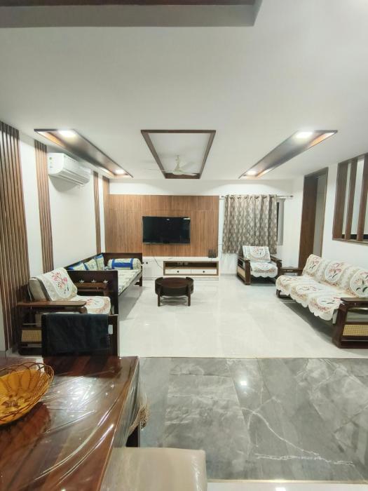 Fabolous 6 BHK Duplex Fully Furnished Near Miyapur and Jntu - Just Now Launched