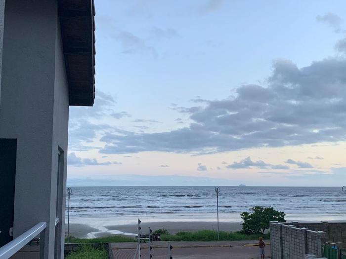 Sobrado frente ao Mar