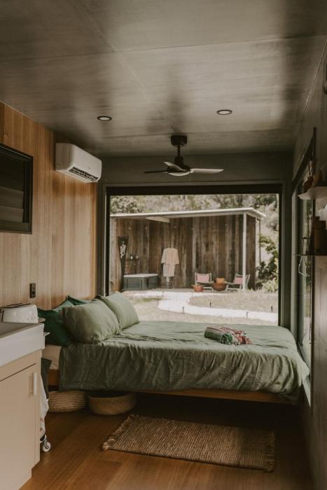 Cute, Cozy Container with Outdoor Bath near Montville