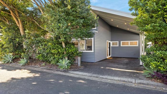 Sawtell Beach Shack 2