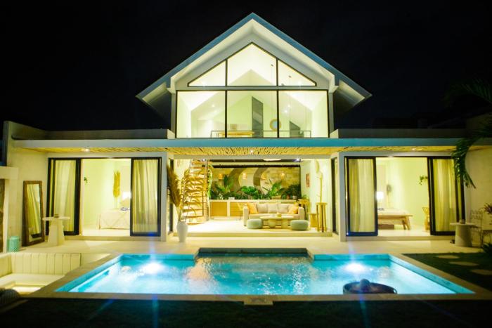 Sundine House - 3BR Poolvilla near Canggu