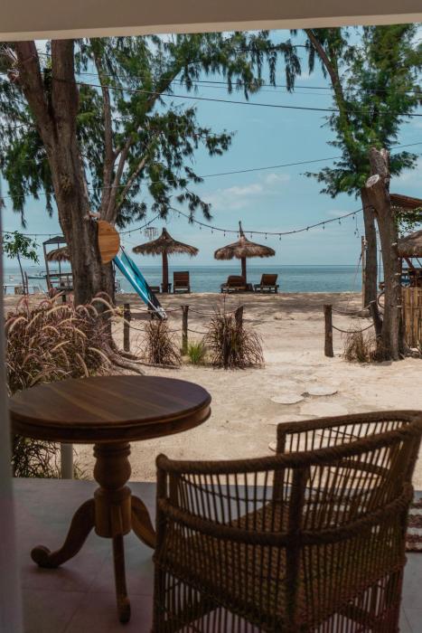 Sunscape Villa - Beachfront and private pool