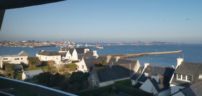 Studio vue mer roscoff et île de batz