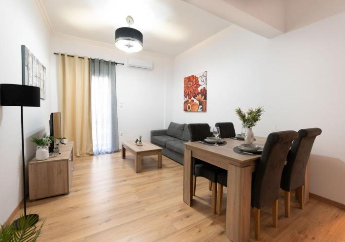 Modern flat 7 from Subway Stations