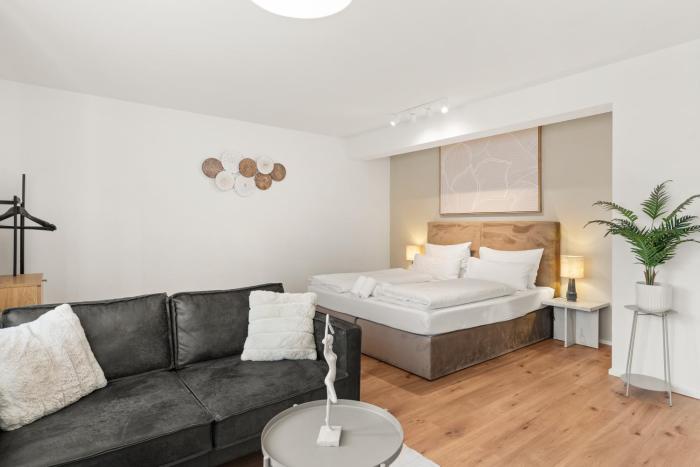 YUVA HOMES in Untermeitingen