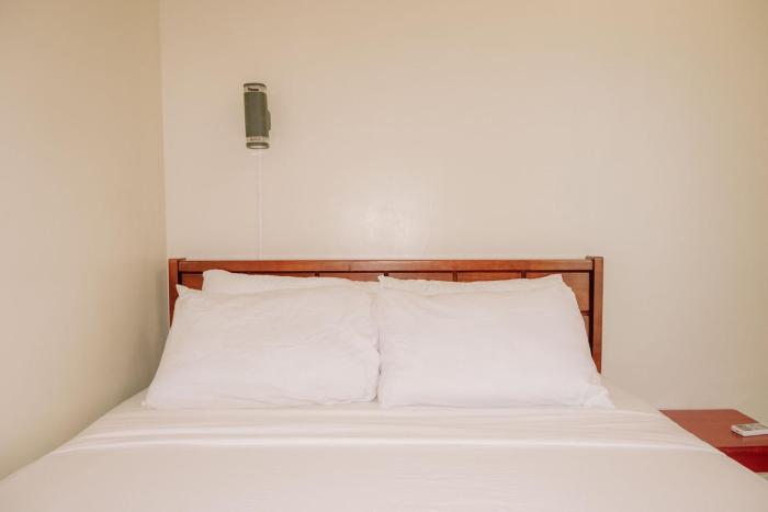 Spacious Cozy Urban Oasis