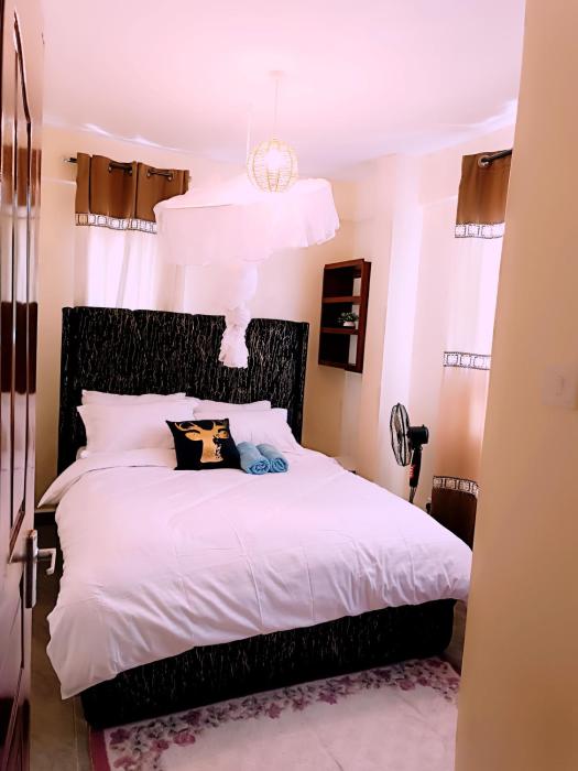 The Grand Lake Hideout