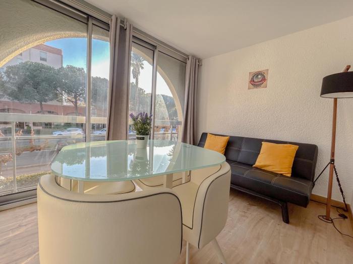2 pièces apartement à Fréjus avec parking
