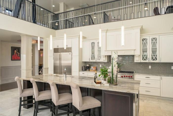 Ultra Luxury Loft With A Fireplace In The Rooftop In RiNo