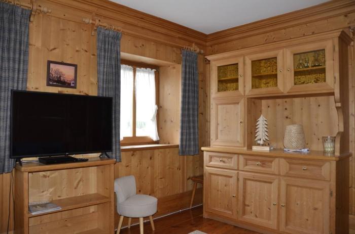 Apartment with three bedrooms and garden in Chiave