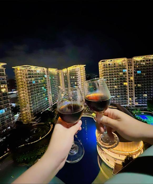 Azure Resort Residence, 1bedroom with balcony Beach view