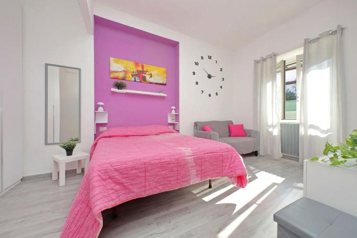 House Sabrina Aurelio