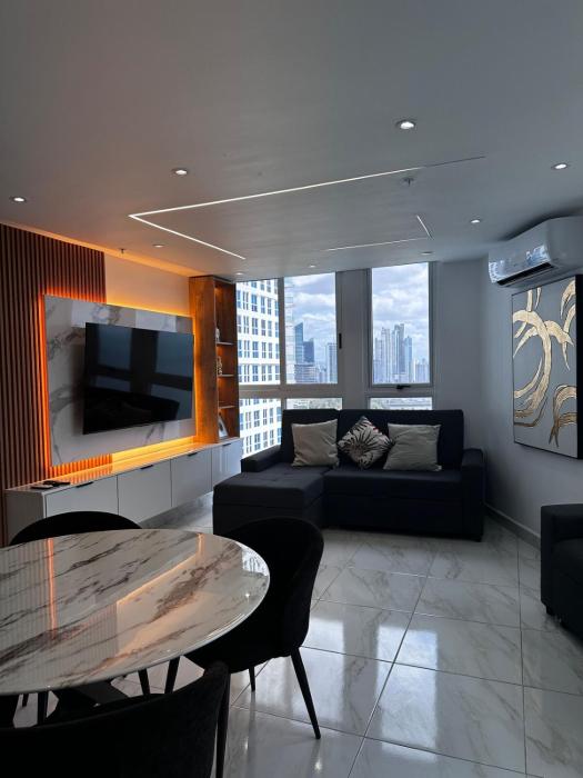 A resort style apartment with ocean views with two bedrooms