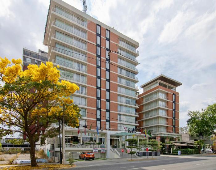 Hotel Velvet Plaza