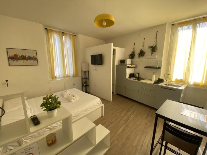 Bright 21 Central Station