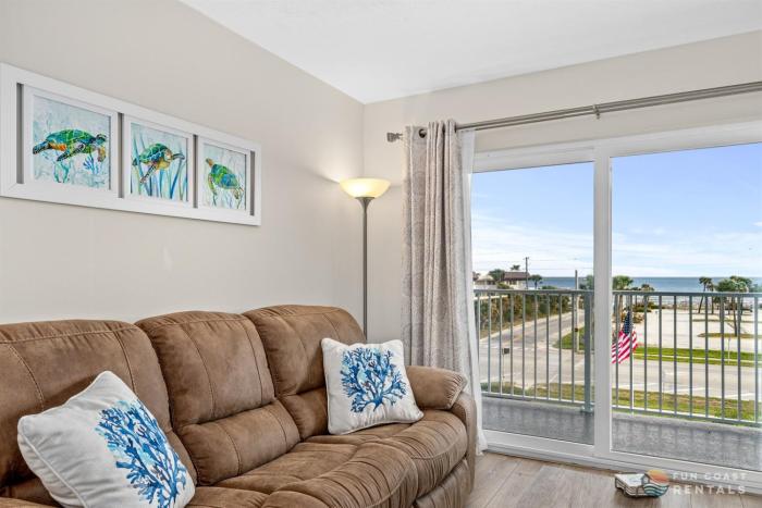 Spectacular Ocean View STEPS from the Beach and Pool! 4th Floor Studio!