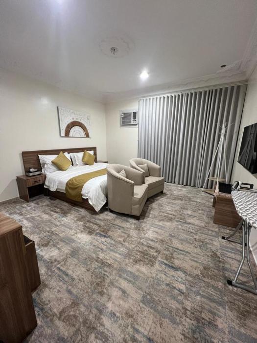 غرفة خاصة في مبنى مستقل قريبة من المسجد النبوي بالمدينة المنورة