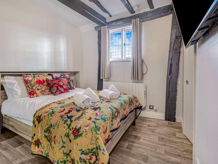 Canterbury high street - Pass the Keys