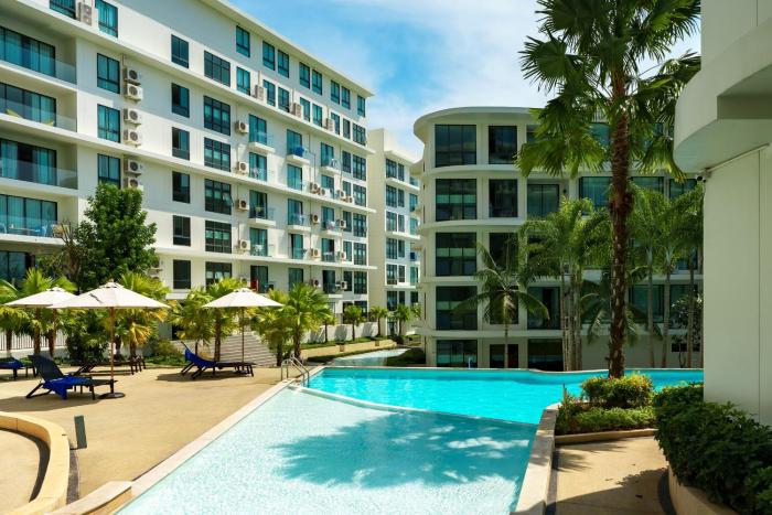 New stylish studio in La Vita 5